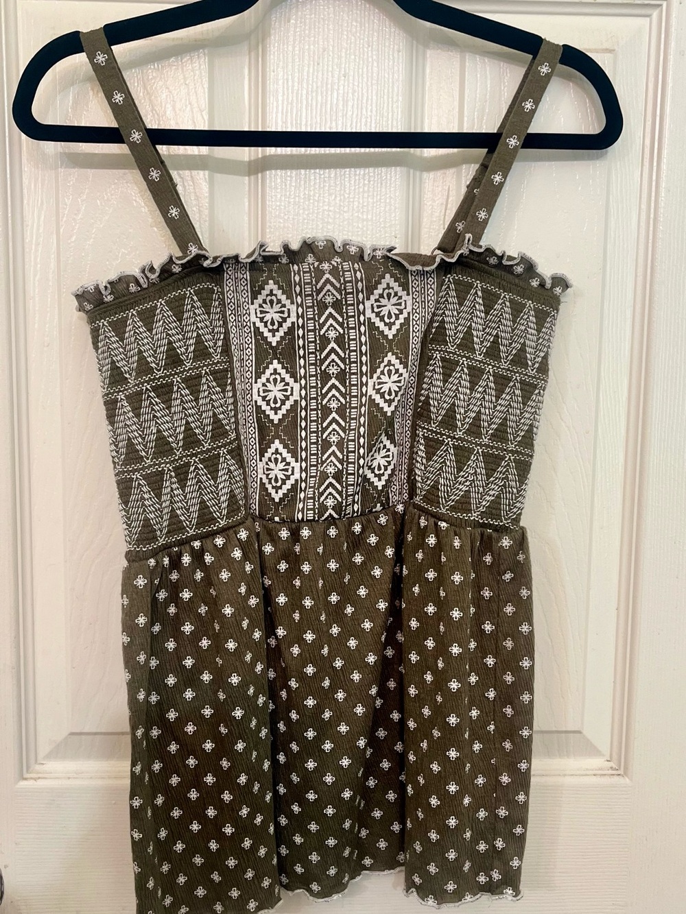 No Boundaries Smocked Tribal Print Cami Top Brown Size M